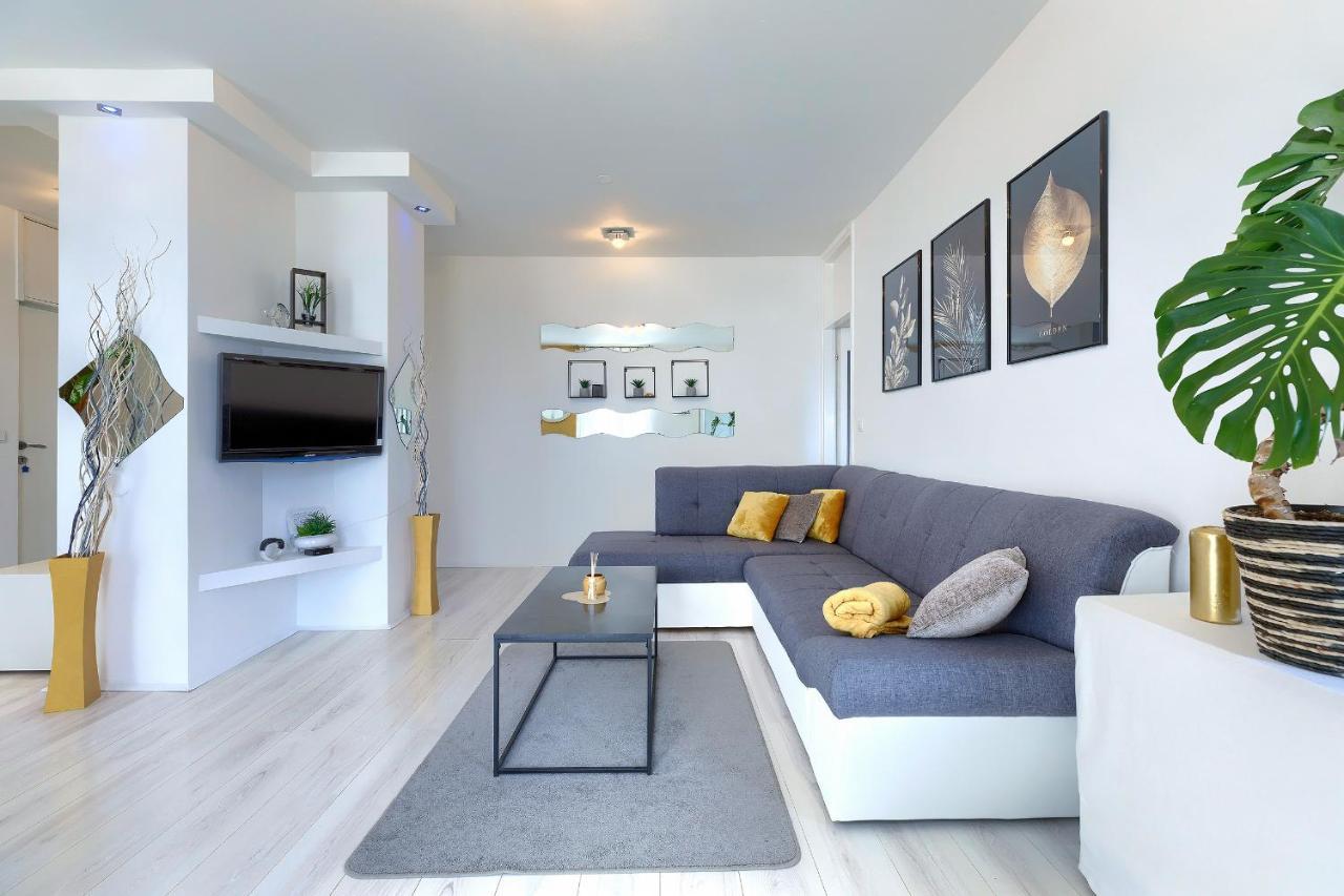 Seny Gold Daire Pula Dış mekan fotoğraf